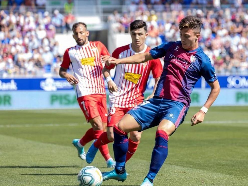 Dani Escriche, cedido al Elche hasta final de temporada