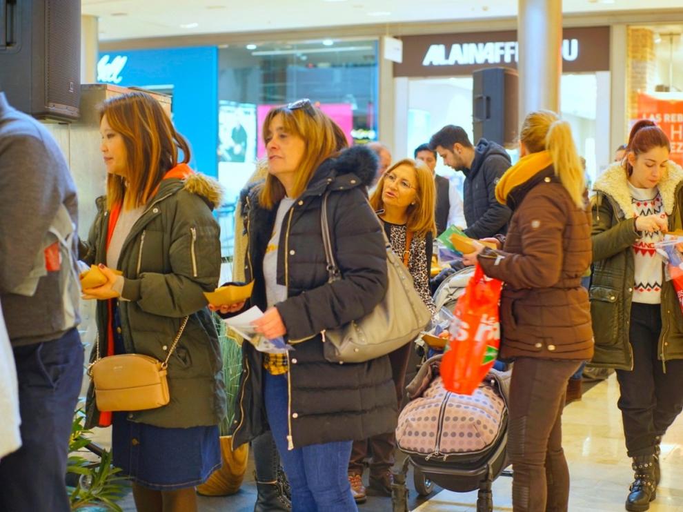 Los oscenses celebran San Vicente en intu Puerto Venecia