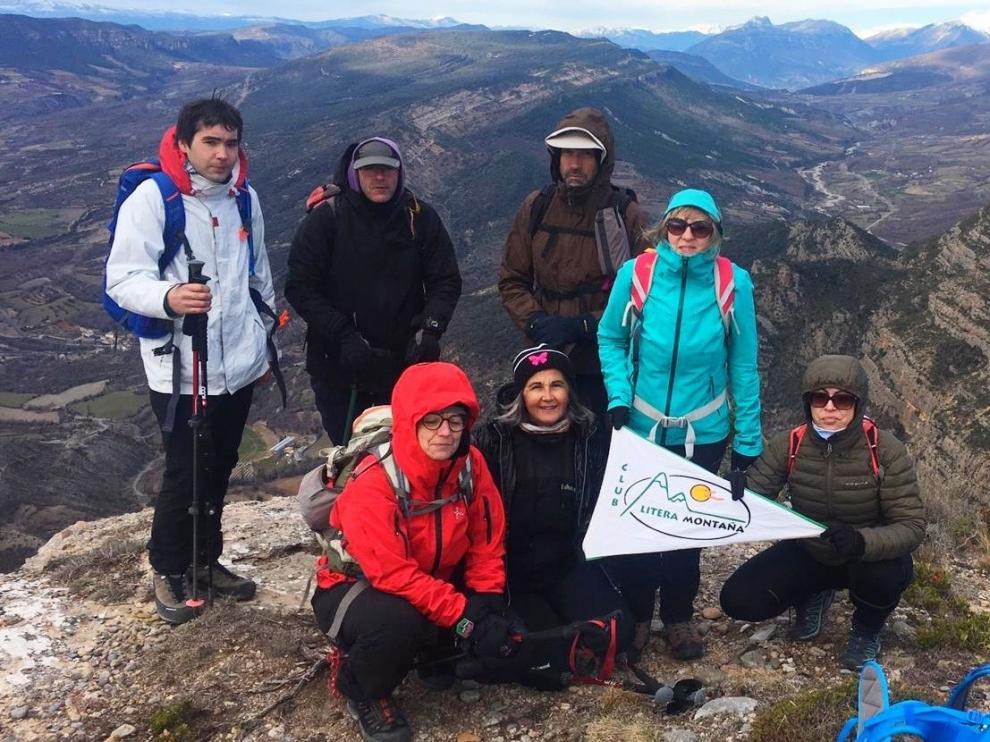 El mallo Brocoló, un fantástico mirador de las cumbre pirenaicas