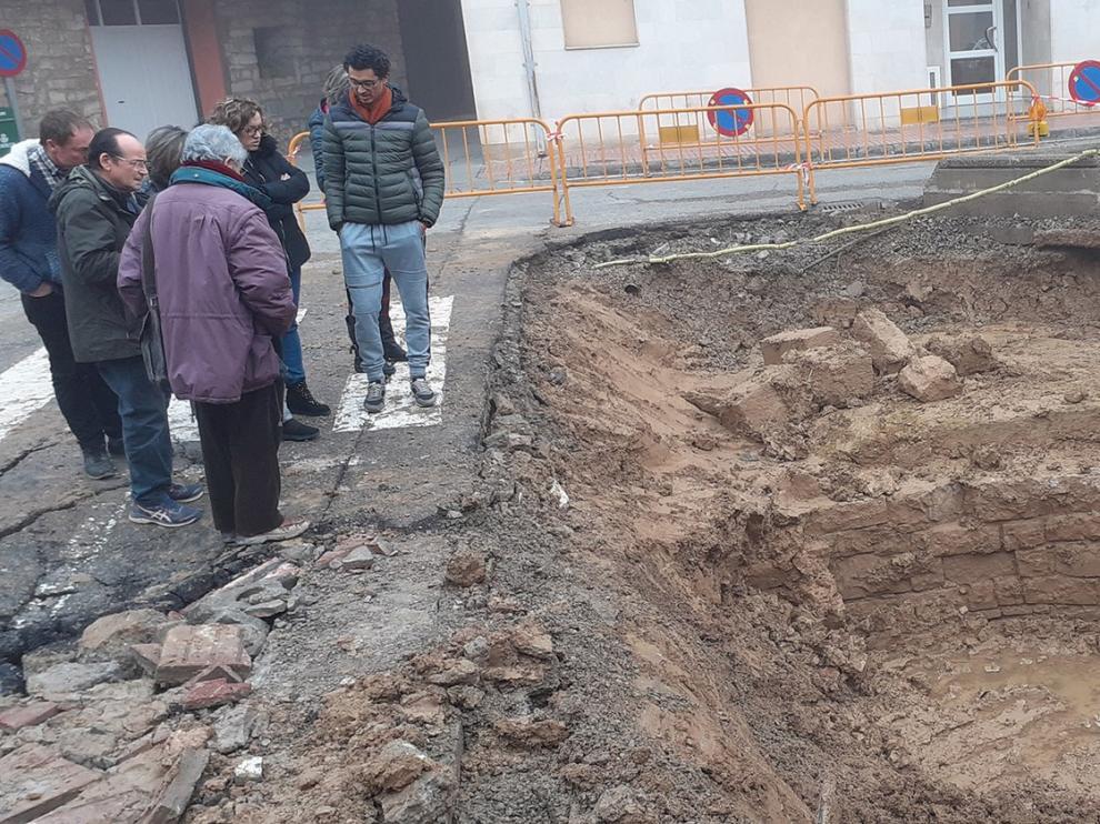 Aparece una balsa de posible origen renacentista en Fraga