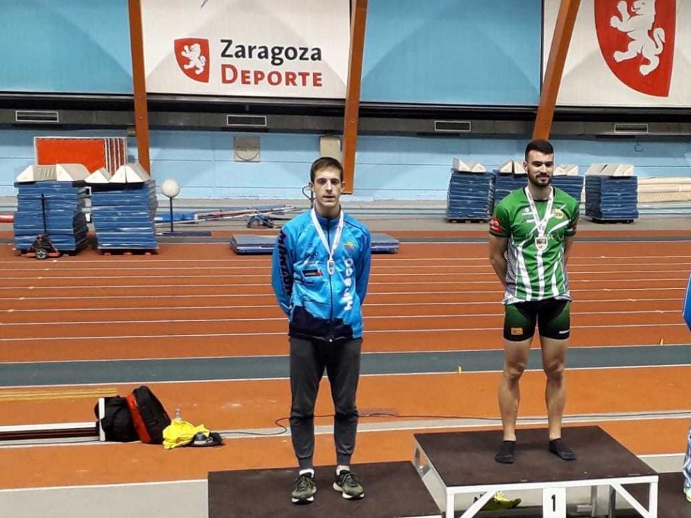 Una veintena de medallas en el regional de atletismo
