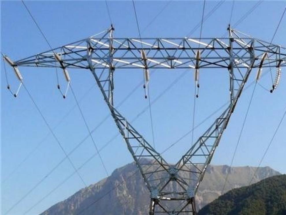 Nuevo apagón de luz para 400 vecinos de casi cuatro horas en varios núcleos de Aínsa