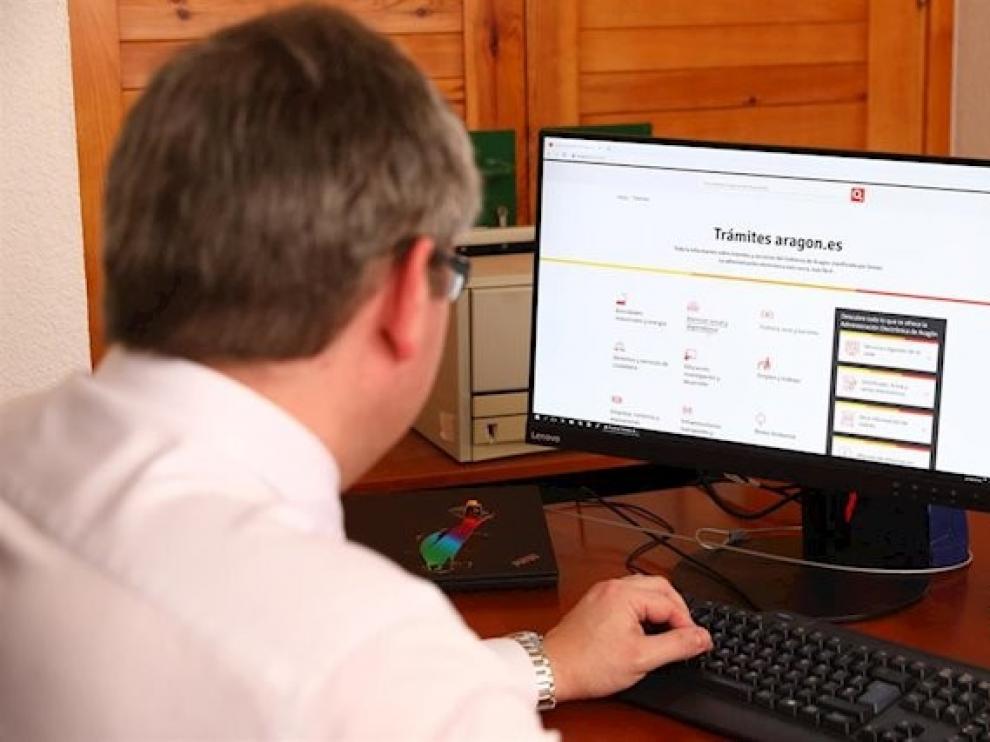 La sede electrónica del Ayuntamiento de Huesca registra cerca de 350 trámites online no relacionados con el coronavirus