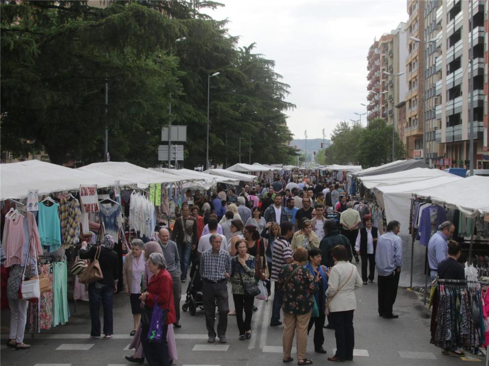 Este sábado habrá mercadillo en la calle Obispo Pintado de Huesca