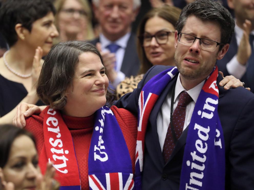 El Parlamento Europeo pone el sello final al acuerdo del "brexit"