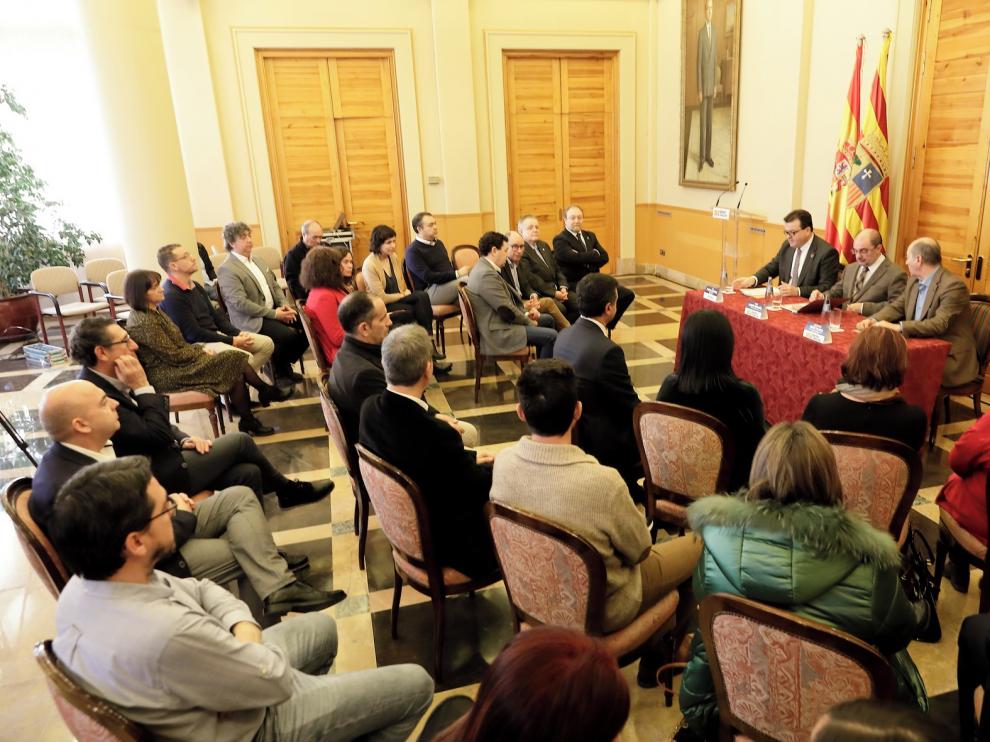 Lambán pide financiación para abordar la despoblación