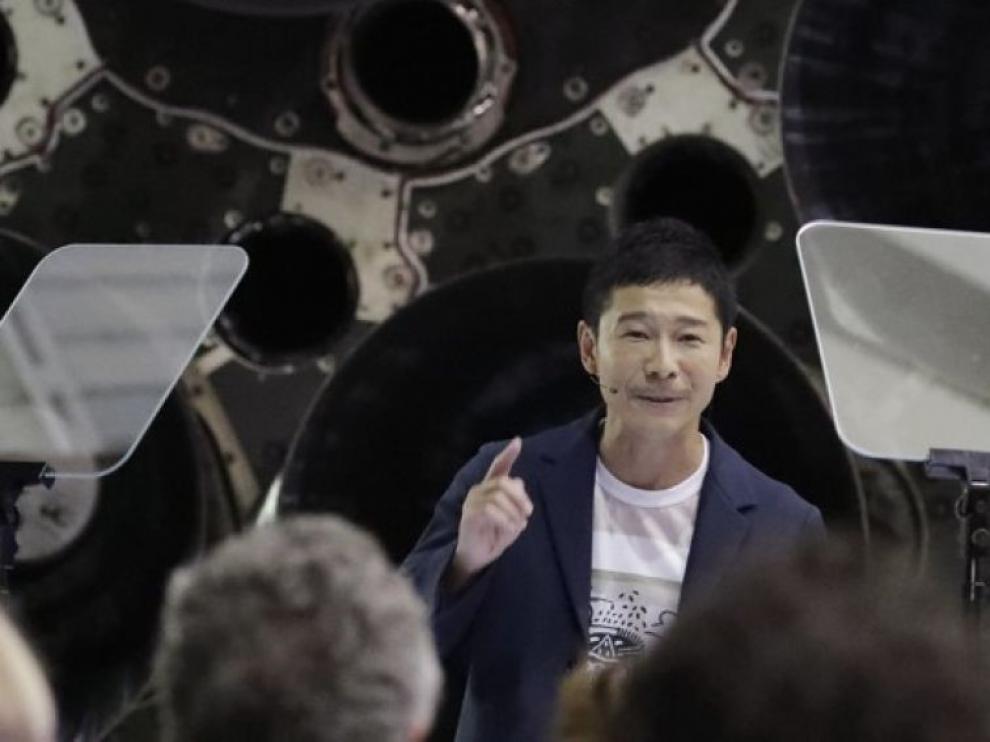 Multimillonario japonés deja de buscar pareja para ir a la Luna