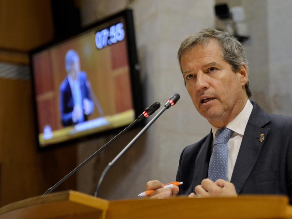 PP y Cs atribuyen a los socios de Lambán la convocatoria de la Mesa del Agua