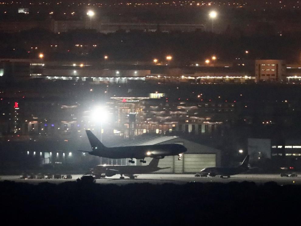 El avión de Air Canadá aterriza sin problemas en el aeropuerto de Barajas