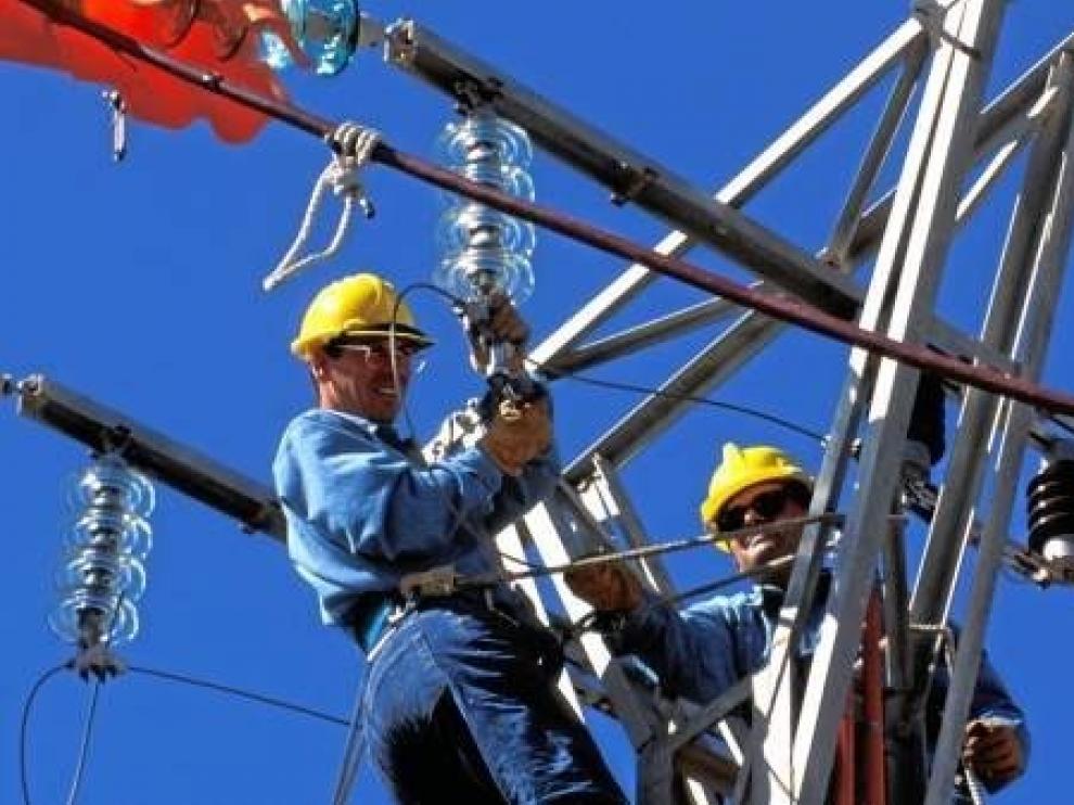 Se dan pasos para mejorar la red eléctrica de Aínsa