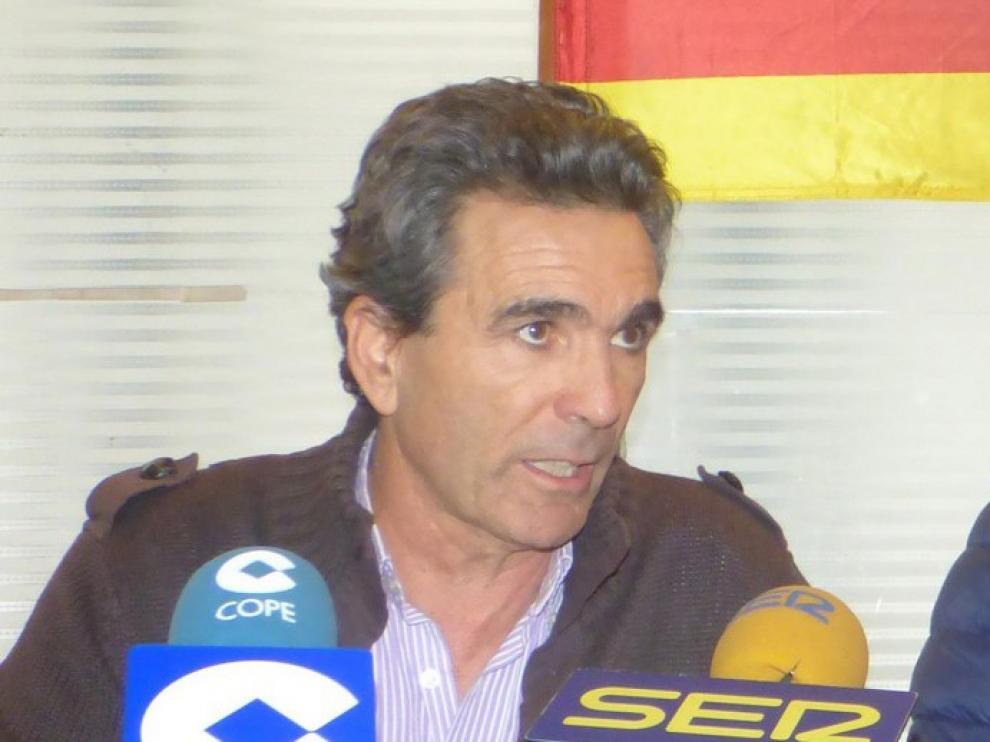 Cambiar Sabiñánigo, contraria al cierre de las taquillas de las estaciones