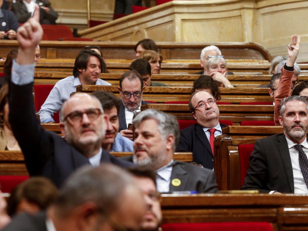 El Parlamento catalán recurre al Supremo en defensa de Torra