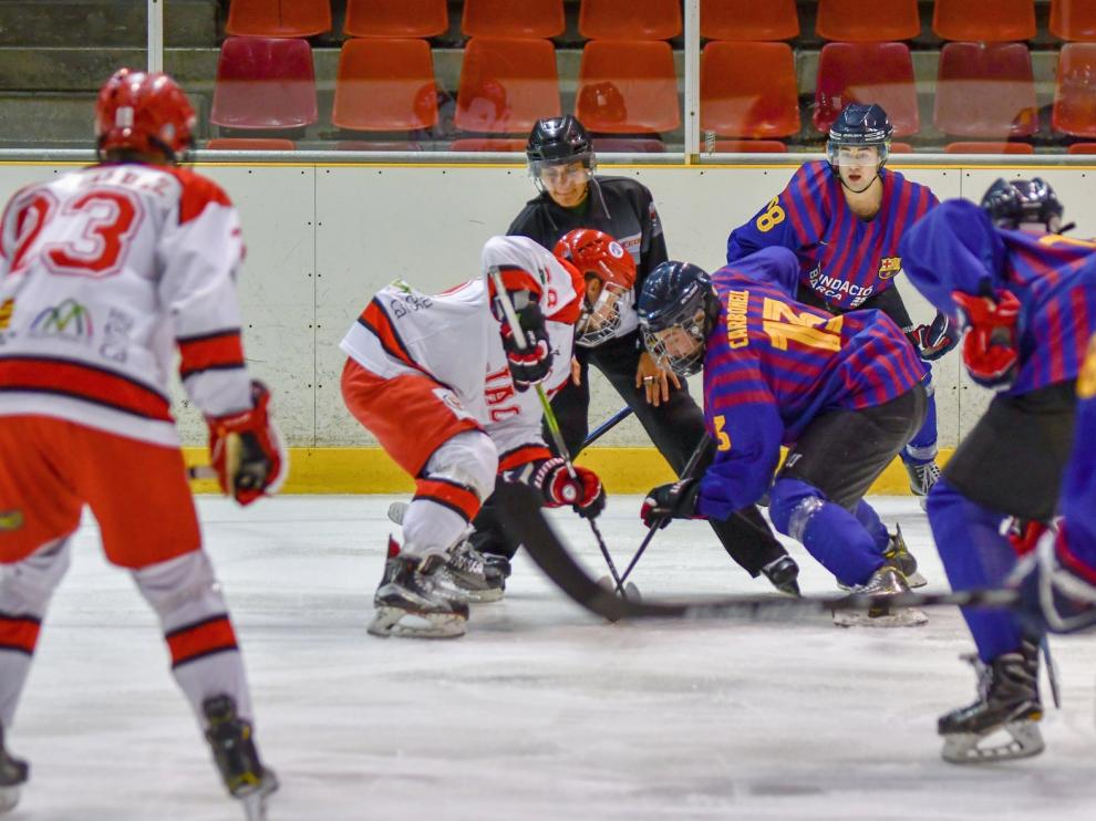 El Club Hielo Jaca viaja hasta Barcelona a por la tercera plaza
