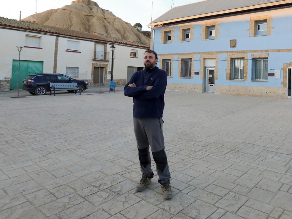 Pedro Loscertales, alcalde de Castelflorite:"Vamos a hacer un plan porque no hay casas para vivir, pero vacías sí"