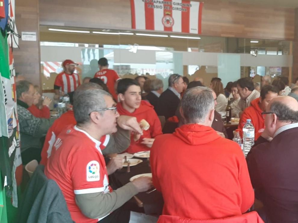 Último día de los abonados de Huesca para pedir su compensación