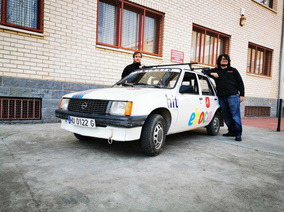 Dos universitarios del campus de Huesca van a participar en el Rally Uniraid en Marruecos
