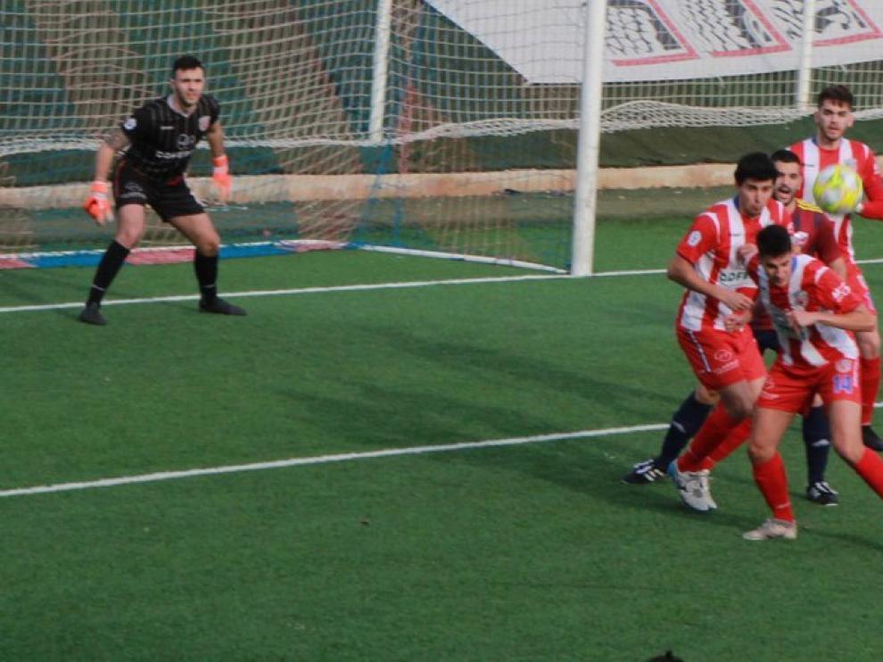El Monzón suma en un partido que pudo llevarse cualquiera