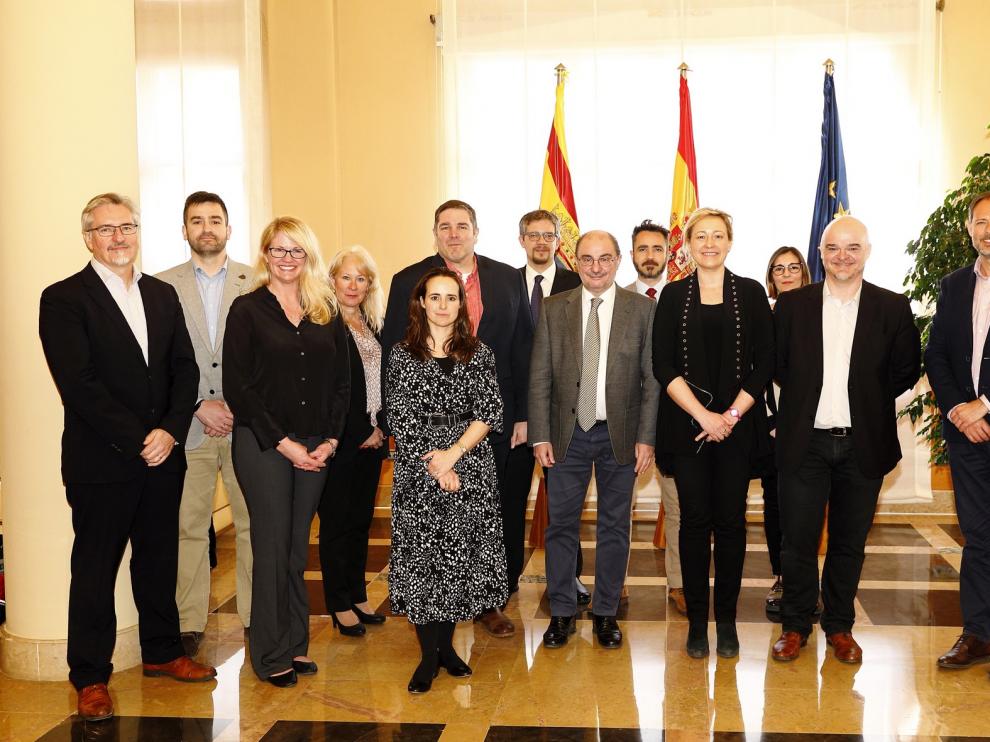 DGA y Amazon analizan su colaboración en formación y desarrollo digital