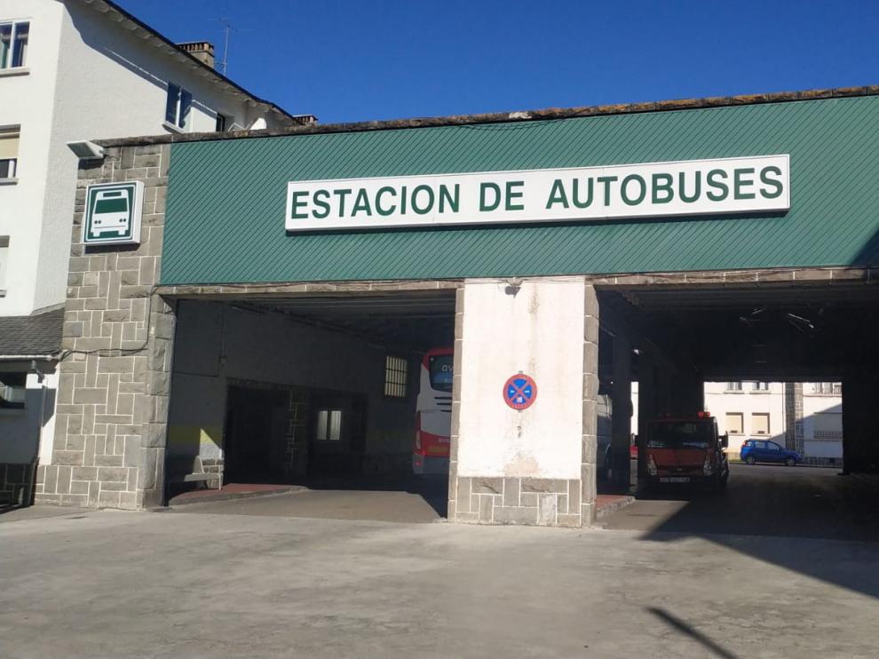 Piden mejoras en la estación de bus de Jaca