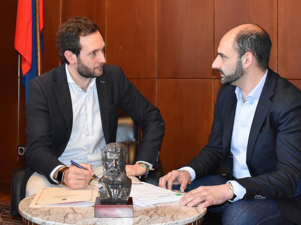 Los ayuntamientos de Monzón y Barbastro buscan sumar fuerzas