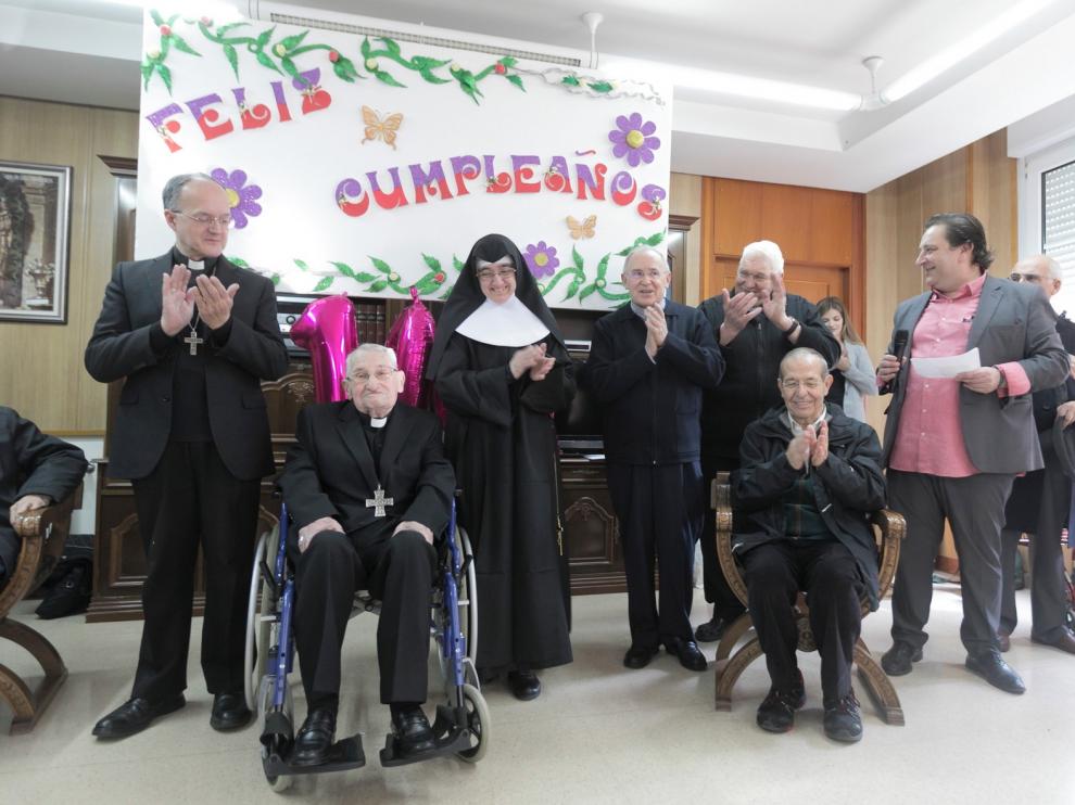 Damián Iguacen cumple 104 años siendo "un referente para toda la Iglesia"