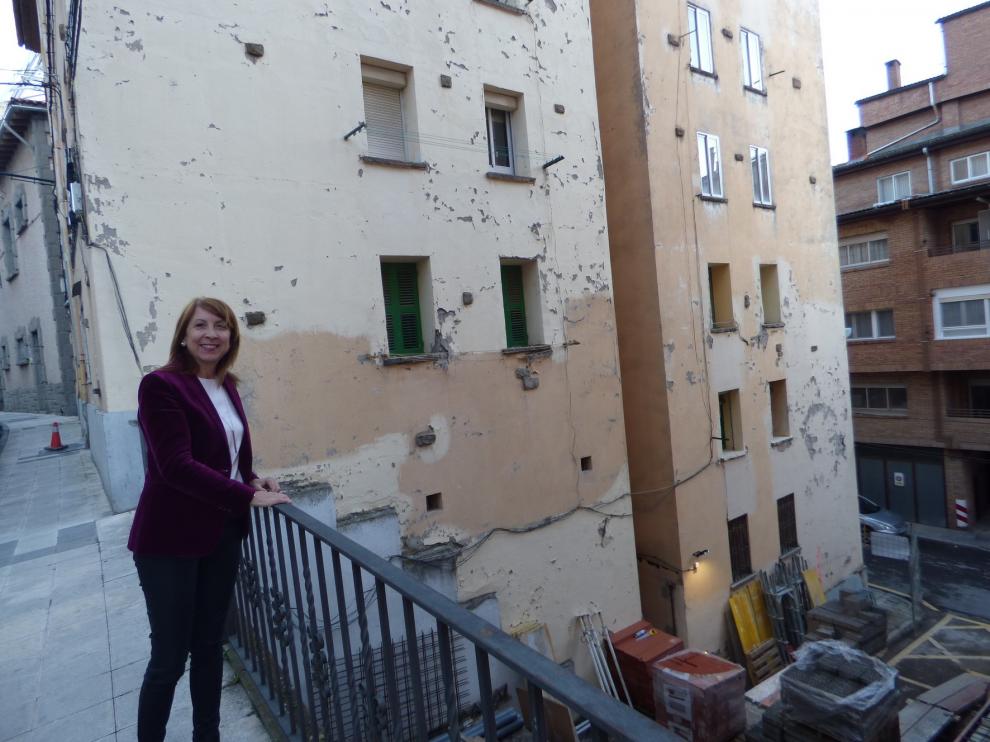 Sabiñánigo inicia la rehabilitación del último bloque de pisos del "Grupo Bilbao"
