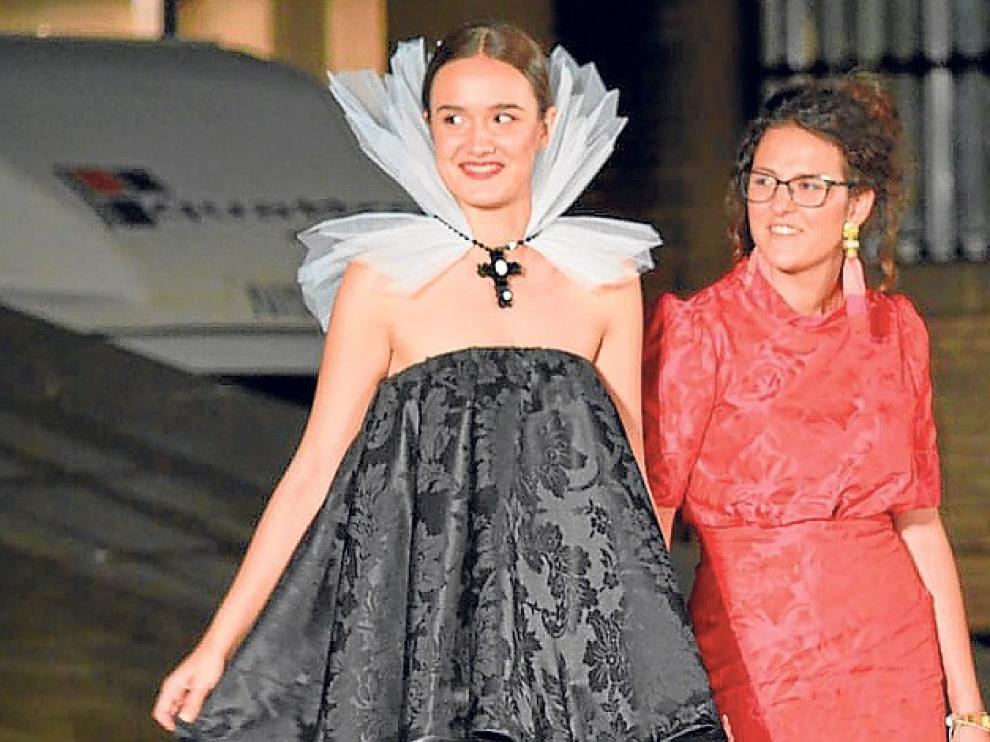Orosia Monlat, diseñadora: "Quiero vivir aquí y mi sueño es poder dedicarme a la moda sostenible"