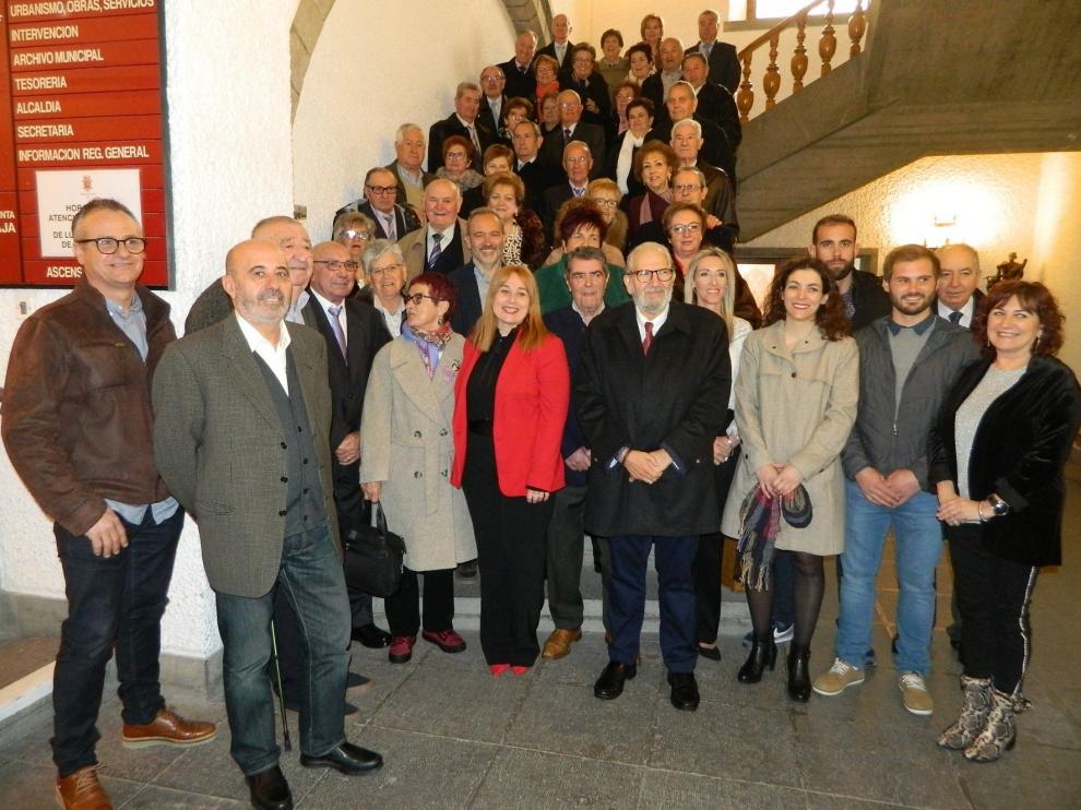 Recepción por sus bodas de oro a 21 matrimonios en Jaca
