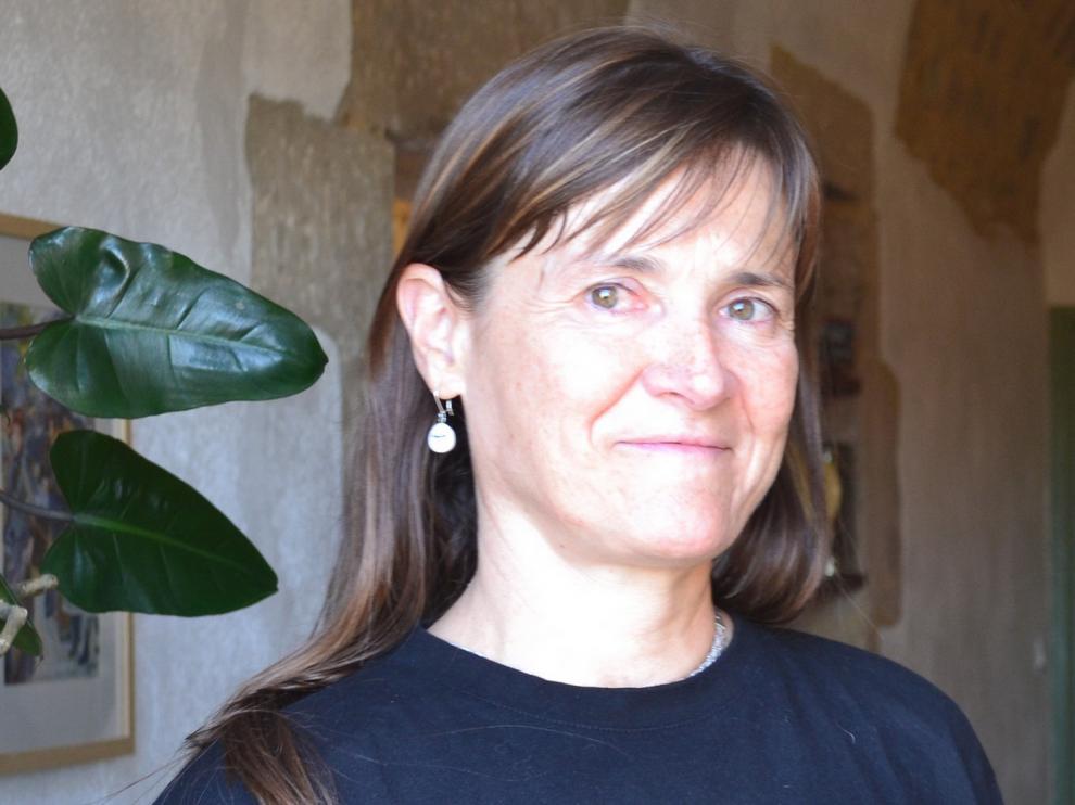 Gloria Cuenca Bescós: "Mi especialidad es datar y ponerle paisaje a los antiguos fósiles humanos"