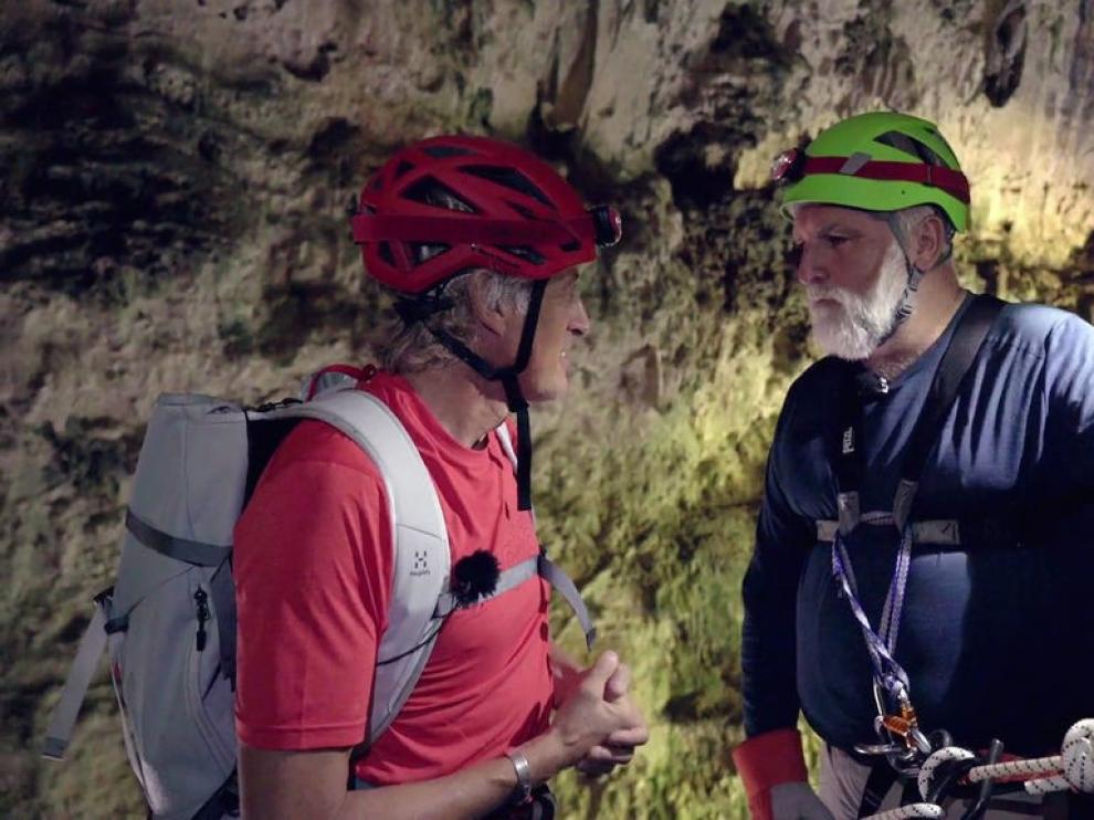 Jesús Calleja y José Andrés visitan Puerto Rico en "Planeta Calleja"