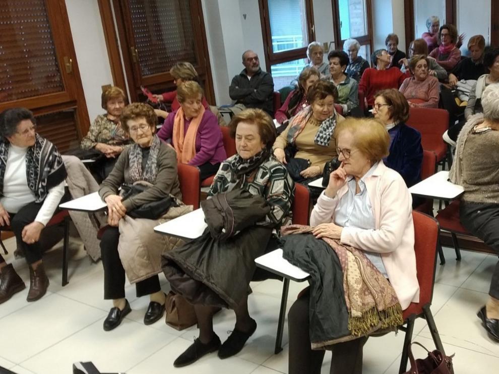 El incremento de las pensiones solo llega al 16 % de las viudas