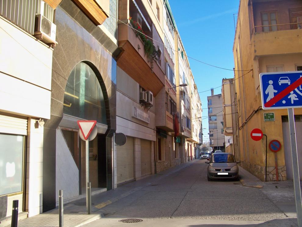 Detienen a un vecino de Fraga por apuñalar a su madre