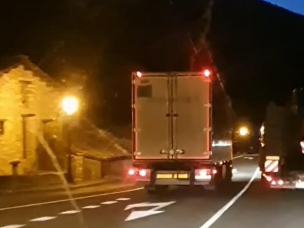 La Guardia Civil ha investigado al conductor de un camión por un adelantamiento extremadamente peligroso en Sopeira