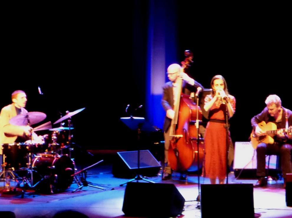 Andrea Motis, referente del jazz español, en Sabiñánigo