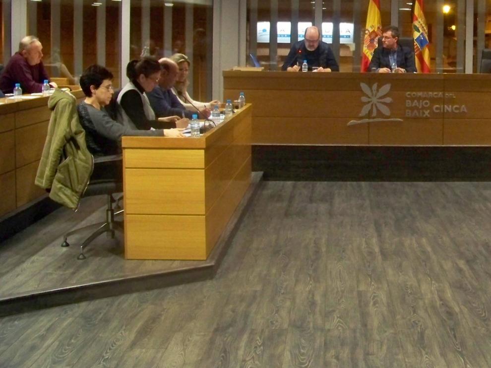 La Comarca del Bajo Cinca aprueba un presupuesto marcado por el vertedero de Cardiel