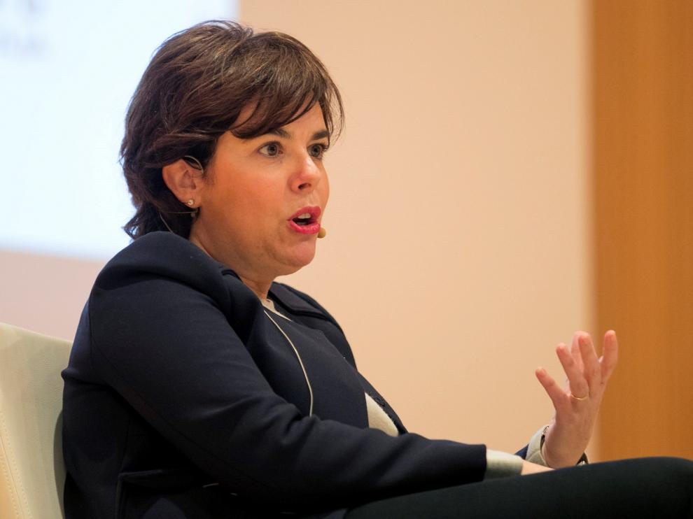 Sáenz de Santamaría: "Los militantes del PP votaron a una mujer, los altos cargos no"