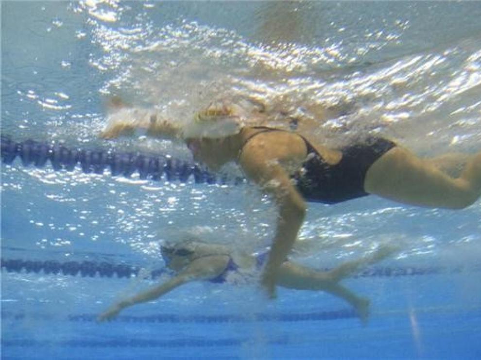 Se abre el plazo para inscribirse en los cursos de natación de Huesca