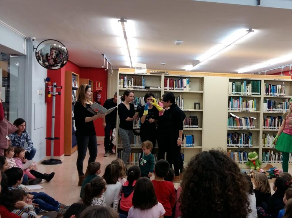 Malestar en el colegio Aragón de Monzón por la masificación