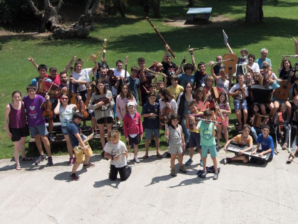 La Escola Folk del Pirineu gana el premio Truco 2020
