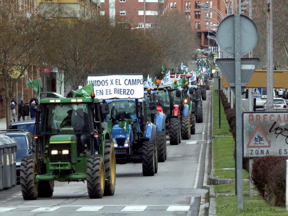 El ministro Planas ve legítimo que el campo siga en la calle a pesar de las medidas adoptadas