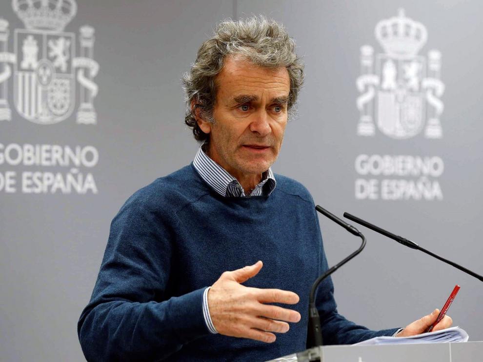 Sanidad descarta cerrar todos los centros de mayores por el coronavirus