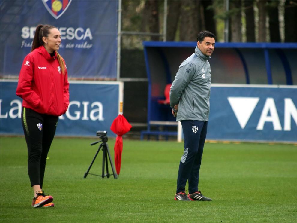 Míchel: "Tenemos que ser el Huesca que controla las situaciones de juego"