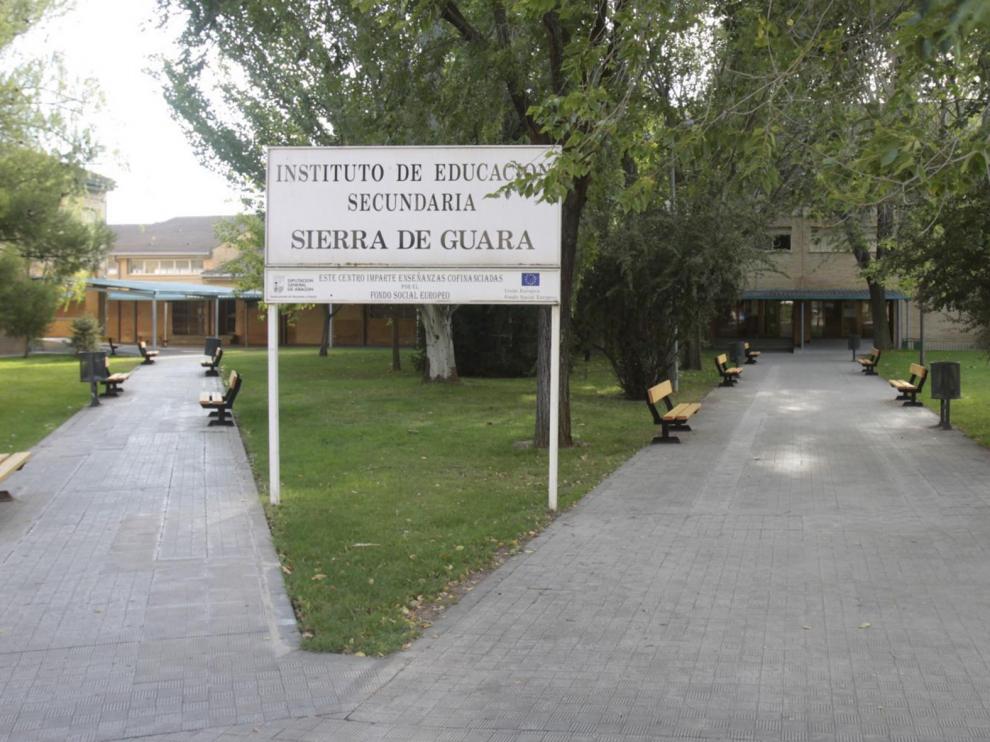 La huelga estudiantil por el Día de la Mujer se secunda en Huesca de forma parcial