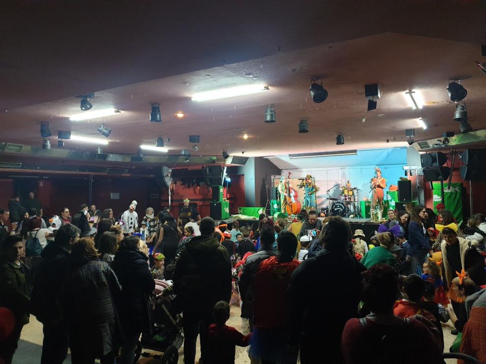 Importante participación en los actos de carnaval de la Ribagorza