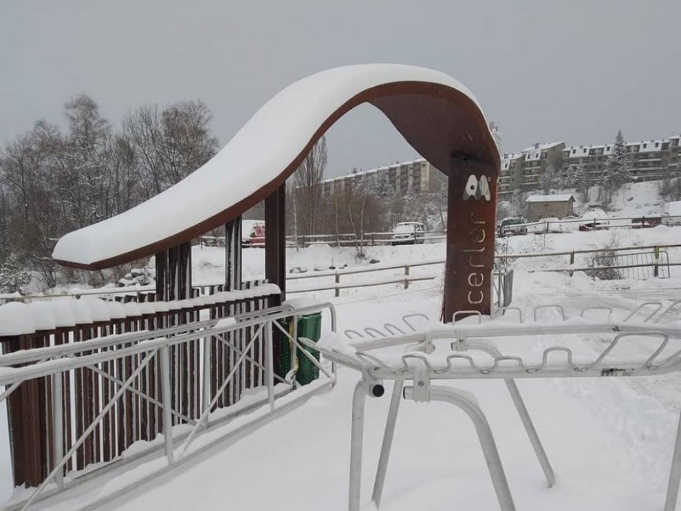 Las estaciones de esquí de Huesca se recuperan con las últimas nieves tras un cálido febrero