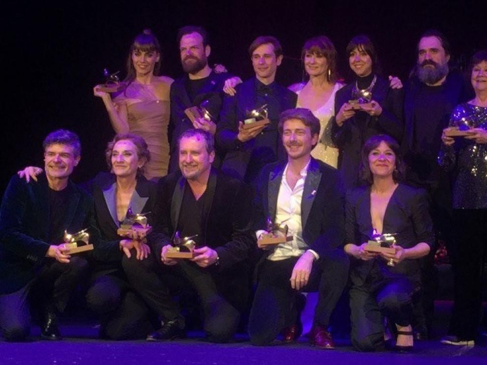 La serie "Estoy vivo" triunfa en los Premios de la Unión de Actores