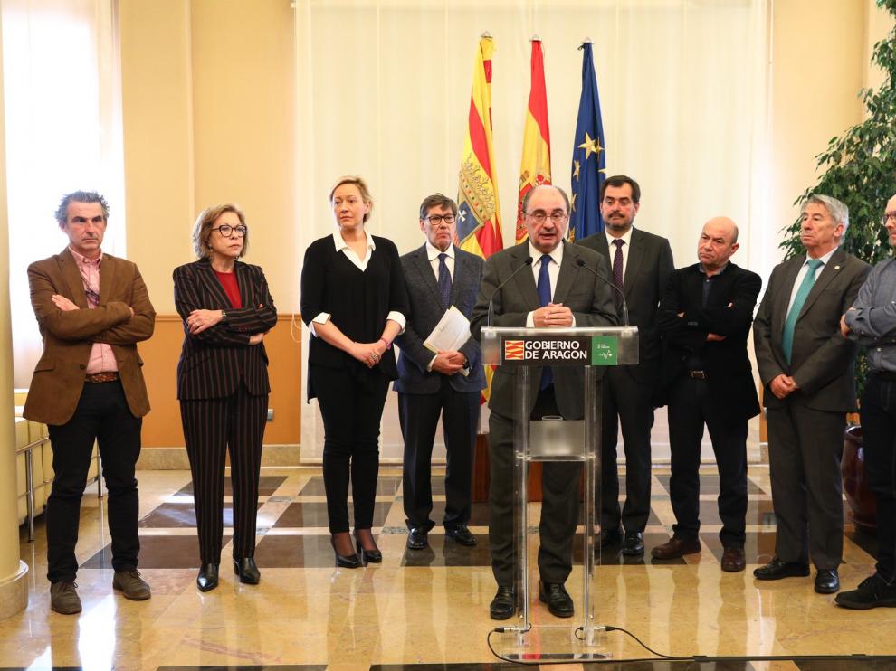 Pilar Ventura dice que Aragón "está muy lejos" de tomar determinadas medidas