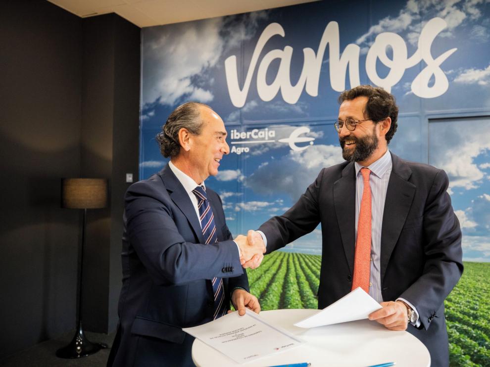 Acuerdo de Saeca e Ibercaja en apoyo al sector primario