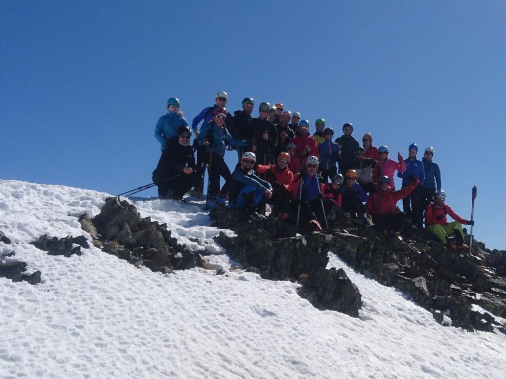 Itinerarios nevados para aficionar al esquí de montaña