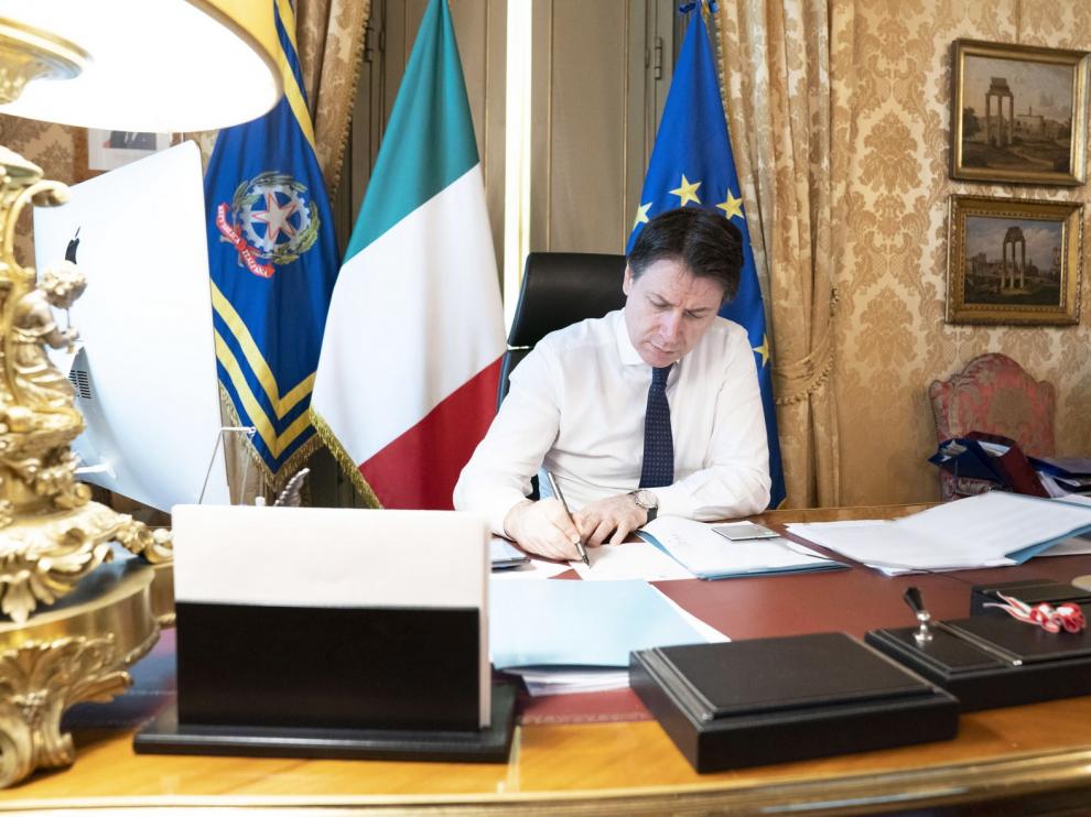 El primer ministro de Italia anuncia que las medidas de confinamiento por el coronavirus se prorrogarán en abril
